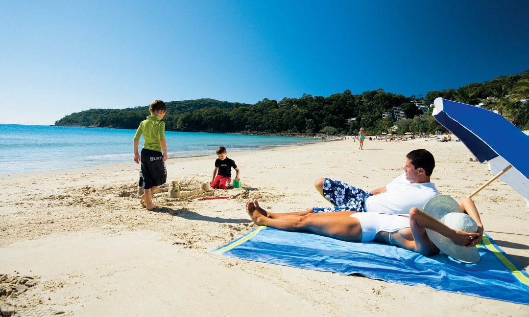 Noosa in a Day Tour, Coast to Hinterland Tours Sunshine Coast. Coast to Hinterland Tours